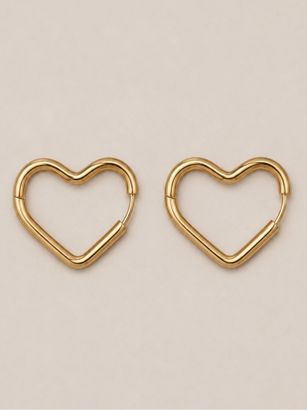 New! 18K Gold Plated Heart Huggie Earrings (1069) NWOT